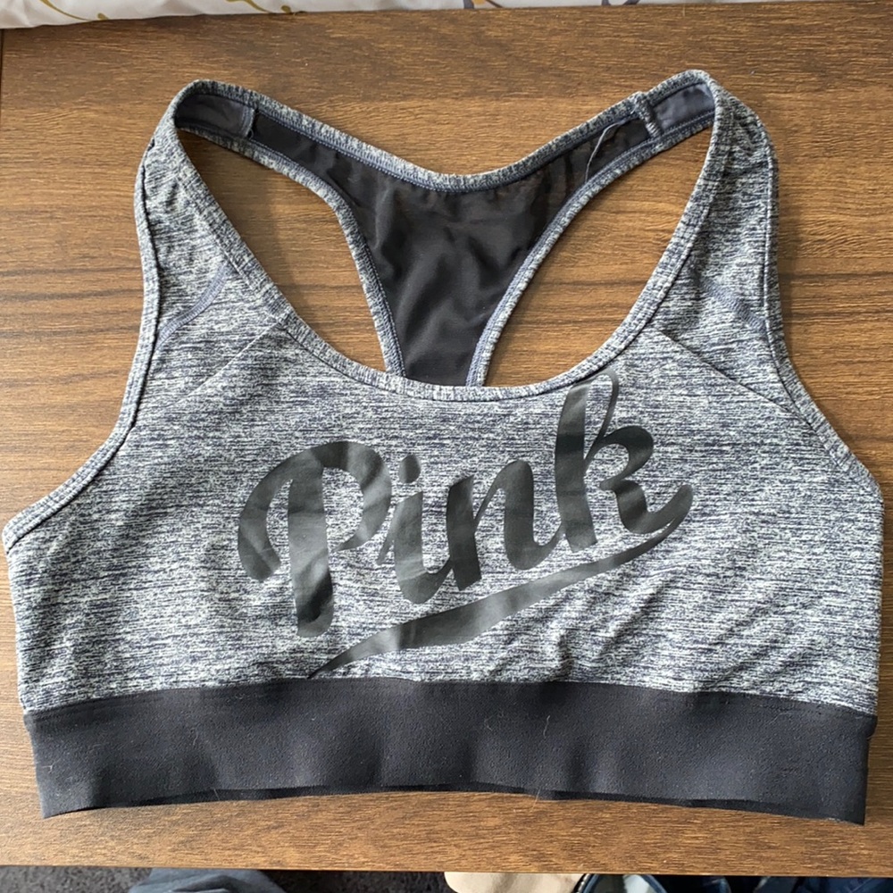 PINK VS BRA